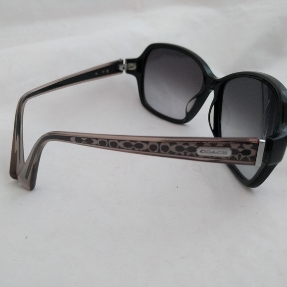 COACH sunglasses - Picture 2 of 9